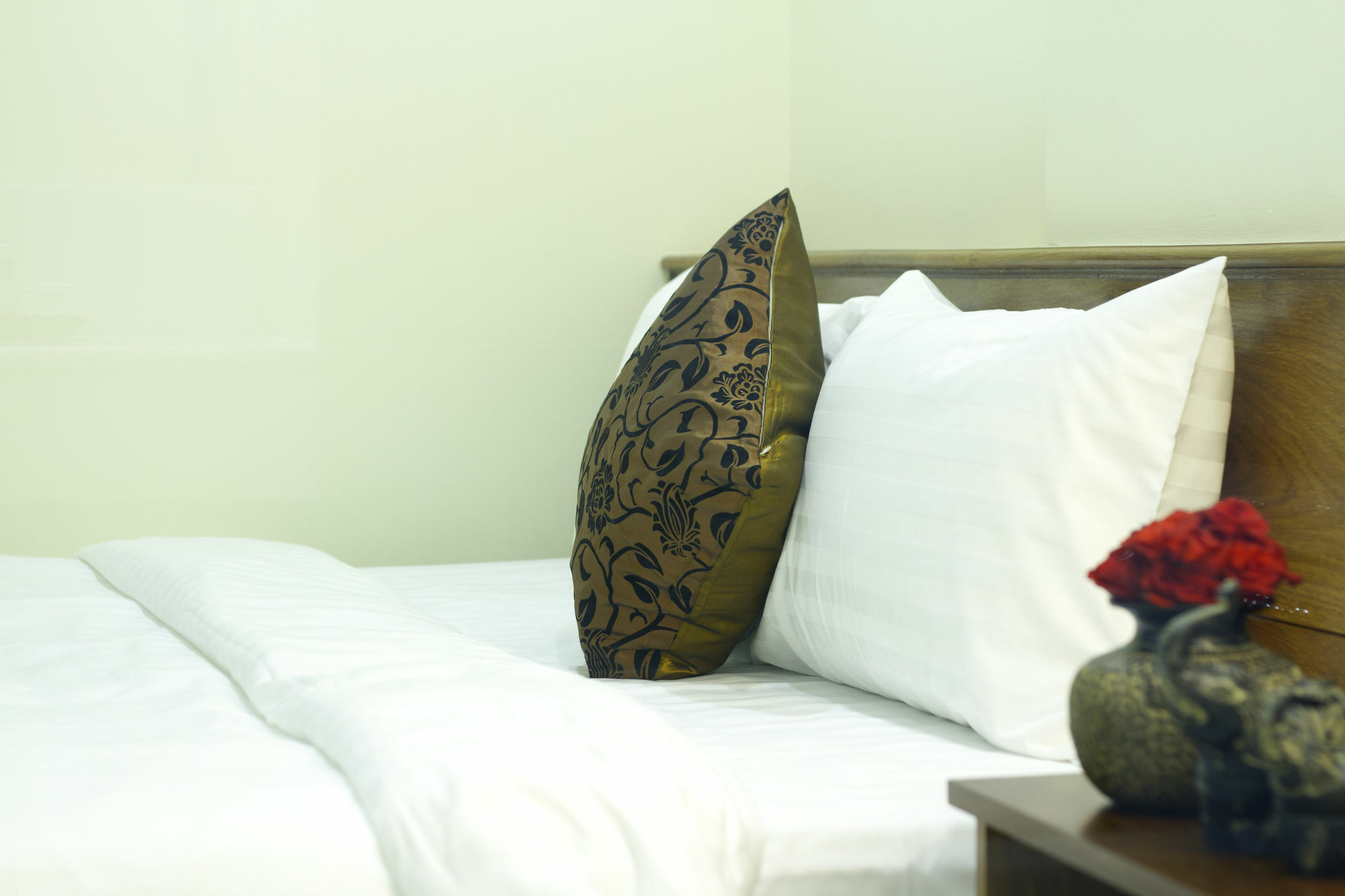 Rose Emerald Hotel Phnom Penh Exterior foto